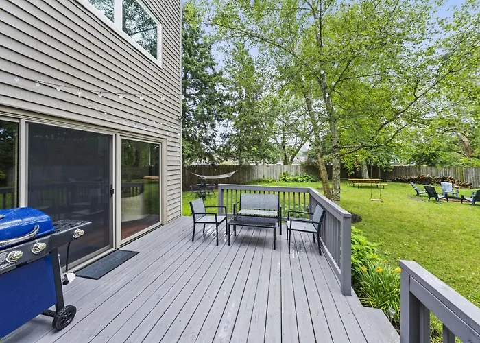 Holiday home Retreat Grill Firepit Pool Table